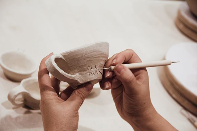 Gloss.ee | Ceramics as a fashion trend, or as master classes in a Tallinn boutique cafe